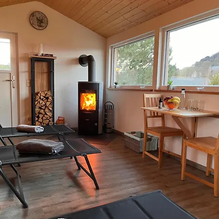 In Papstdorf Rübezahlstiege * Kurort Gohrisch